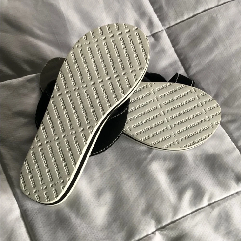 NWOT Lands End Women’s Sandals, Size 7M